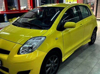 Тонирование всех стекол атермальной пленкой Toyota Yaris