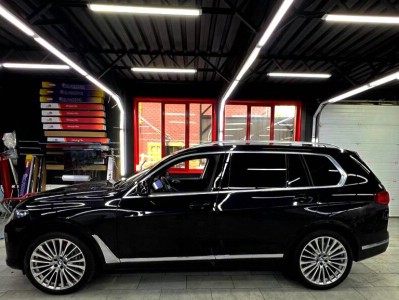 Тонирование задней полусферы 05% BMW X7