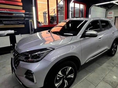 Тонирование задней полусферы 05% и передних стекол 35% CHERY TIGGO 4Pro