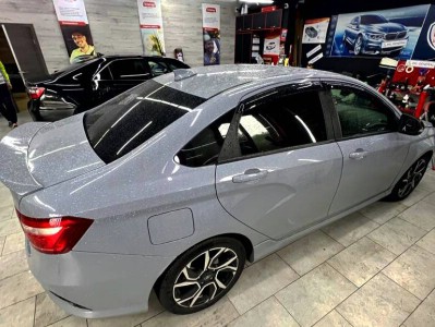 Тонирование задней полусферы 05% LADA VESTA SPORT