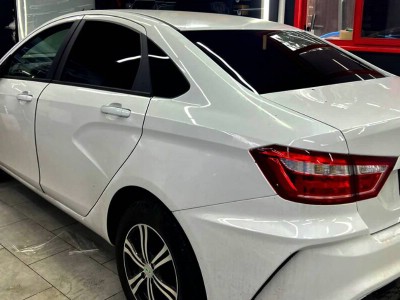 Тонирование задней полусферы 05% Lada Vesta
