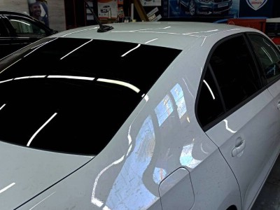 Тонирование задней полусферы 15% SUNCANTROL на Volkswagen POLO