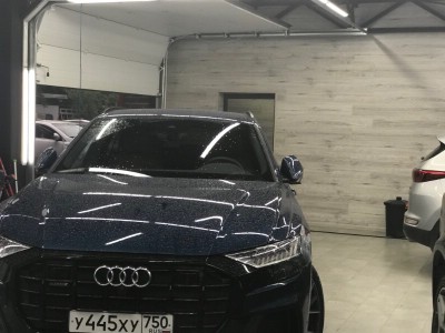 Тонирование задней полусферы Audi Q8 