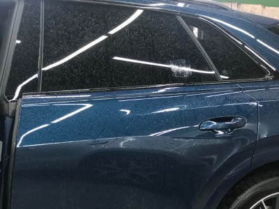 Тонирование задней полусферы Audi Q8 