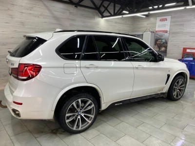 Тонирование задней полусферы BMW X5 (G05) 2019-