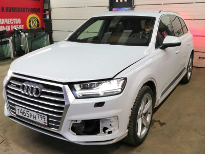 Тонирование задней полусферы Audi Q7 2015-