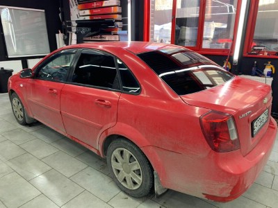 Тонирование задней полусферы Chevrolet Lacetti