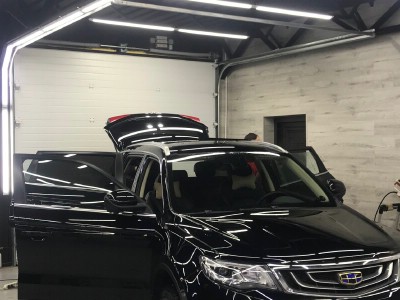 Тонирование задней полусферы Geely Atlas