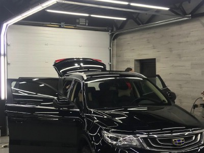 Тонирование задней полусферы Geely Atlas