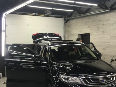 Тонирование задней полусферы Geely Atlas