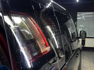 Тонирование задней полусферы Hyundai Staria 2021