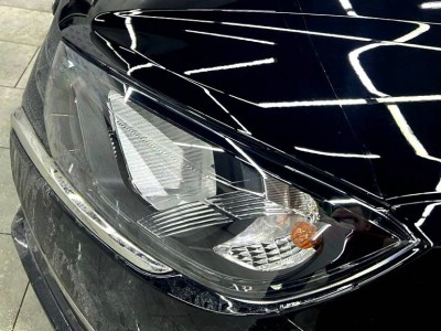 Тонирование задней полусферы и защитная полиуретановая полоса на капот Lada Granta