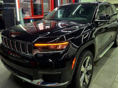 Тонирование задней полусферы Jeep Grand Cherokee 2021