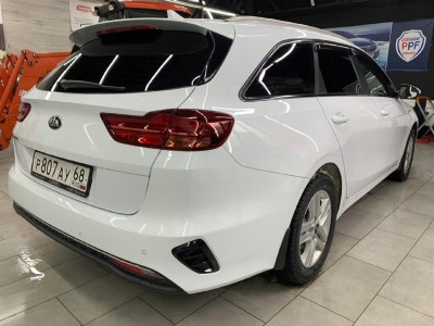 Тонирование задней полусферы Kia Ceed Wagon