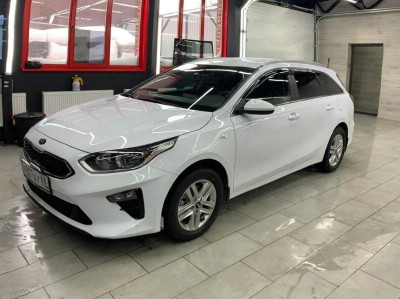 Тонирование задней полусферы Kia Ceed Wagon