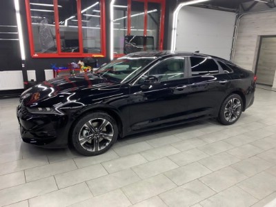 Тонирование задней полусферы KIA K5 2020-