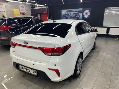 Тонирование задней полусферы Kia Ceed Rio