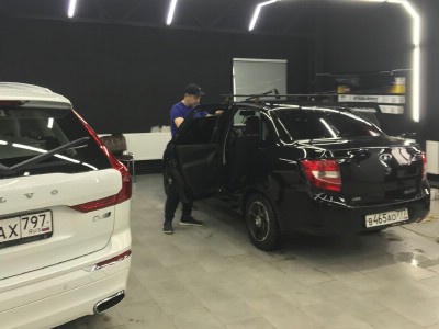 Тонирование задней полусферы Lada Granta