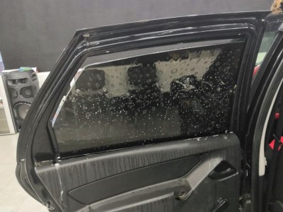 Тонирование задней полусферы Lada Granta