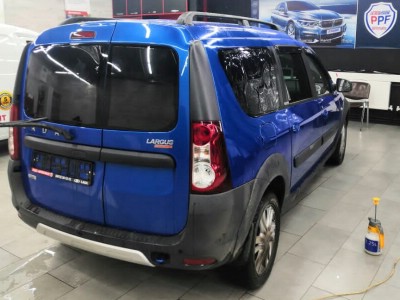Тонирование задней полусферы Lada Largus Cross