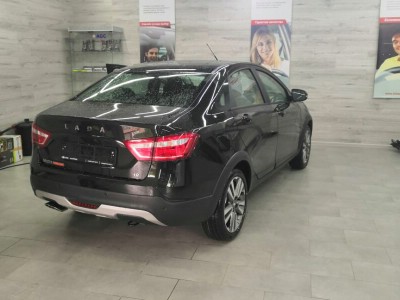 Тонирование задней полусферы Lada Vesta