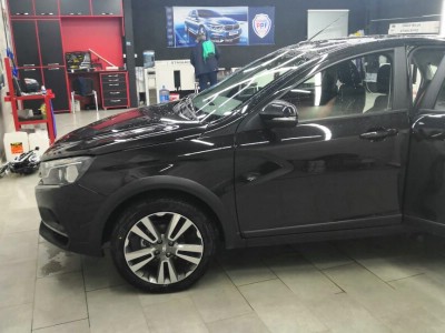 Тонирование задней полусферы Lada Vesta