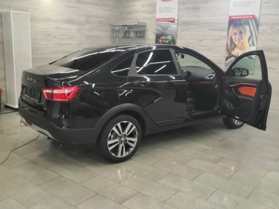 Тонирование задней полусферы Lada Vesta