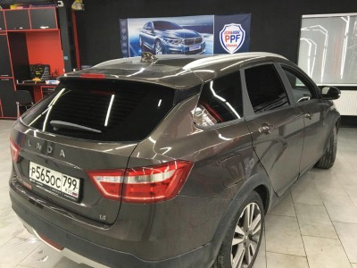 Тонирование задней полусферы Lada Vesta