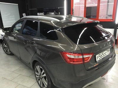 Тонирование задней полусферы Lada Vesta