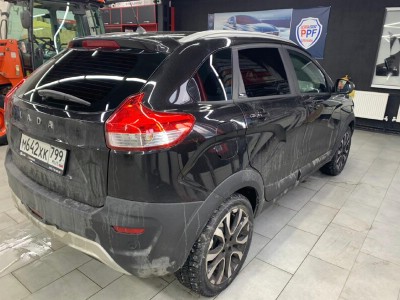 Тонирование задней полусферы Lada X-Ray 2015-