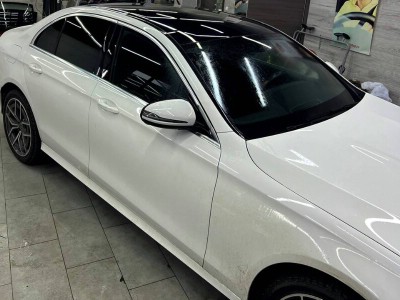 Тонирование задней полусферы Mercedes E-Class 213
