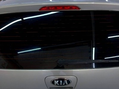 Тонирование задней полусферы на автомобиле KIA PICKANTO 15% SUNCONTROL