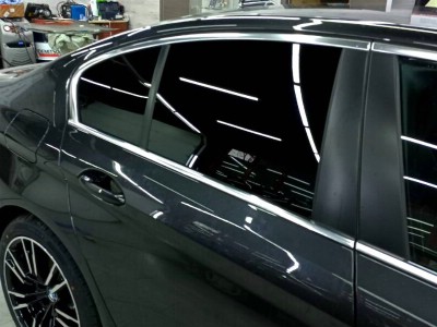 Тонирование задней полусферы на BMW 520