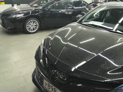 Тонирование задней полусферы Toyota Camry 2018-