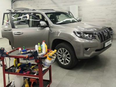 Тонирование Toyota Landcruiser GRJ150 Prado