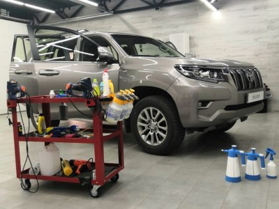 Тонирование Toyota Landcruiser GRJ150 Prado