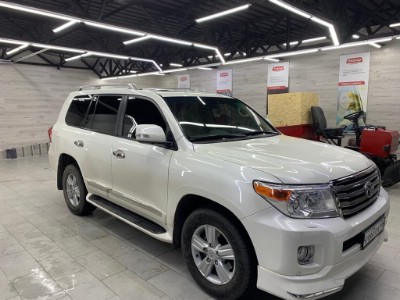 Тонирование задней полусферы Toyota Landcruiser (J200) V8 2008-