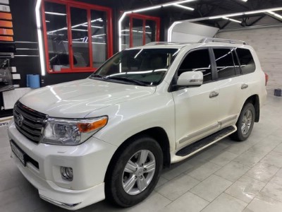Тонирование задней полусферы Toyota Landcruiser (J200) V8 2008-