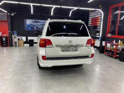 Тонирование задней полусферы Toyota Landcruiser (J200) V8 2008-