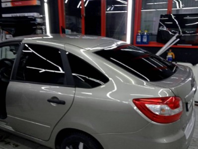 Тонирование задней полусферы ВАЗ Лада Гранта