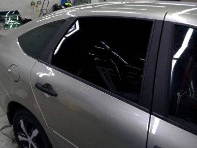 Тонирование задней полусферы ВАЗ Лада Гранта