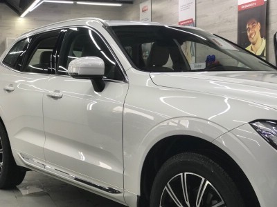 Тонирование задней полусферы Volvo XC 60 II 5D 2017-