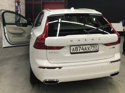 Тонирование задней полусферы Volvo XC 60 II 5D 2017-