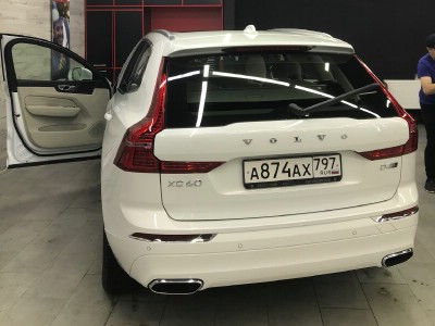 Тонирование задней полусферы Volvo XC 60 II 5D 2017-