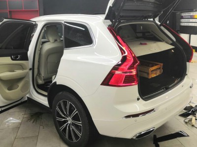 Тонирование задней полусферы Volvo XC 60 II 5D 2017-