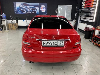 Тонирование задней полусферы Mercedes W204, C-Class СД УН 2007-