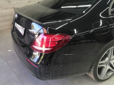 Тонирование задних фонарей Mercedes E-class
