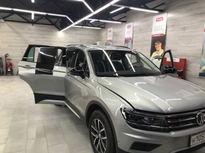 Тонирование Volkswagen Tiguan 5D SUV 2016-