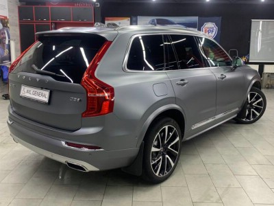 Стайлинг защита кузова матовой полиуретановой плёнкой Volvo XC-90