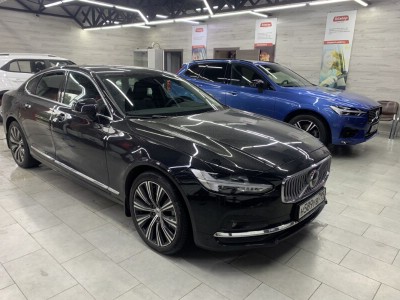 Оклейка кузова авто бронепленкой Volvo XC60